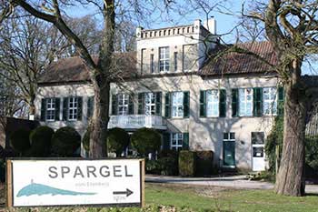 gut_voorthuysen_schild